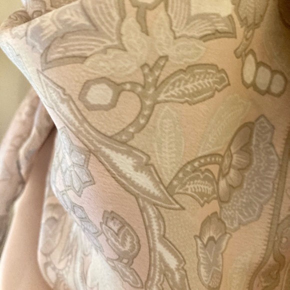 Liz Claiborne delicate vintage scarf - Picture 4 of 10